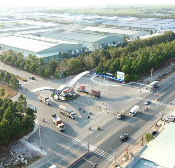 Cần bán đất sổ hồng mặt tiền dt741 đối diện khu công nghiệp Tân Bình - Đất đai 0