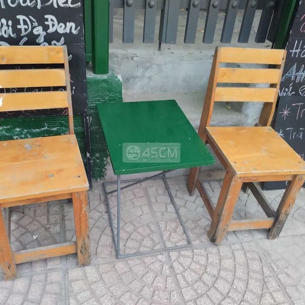 2 bộ bàn ghế cafe gỗ - Bàn 1