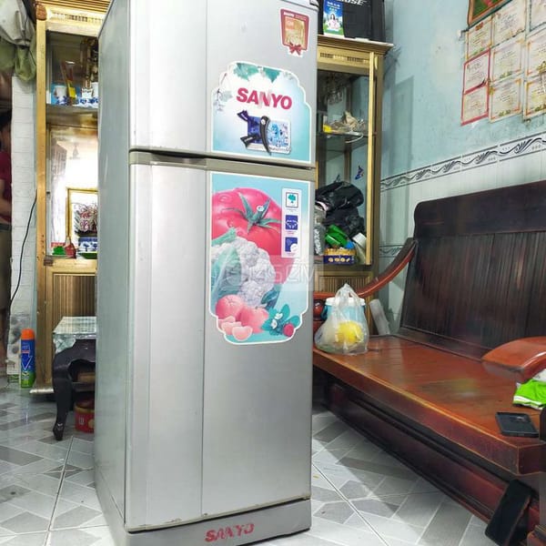 Bếp, tủ lạnh aqua 170l máy móc nguyên zin sạch sẽ - Bếp ga 1