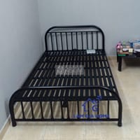 giường sắt bi đen-hcm sơn đẹp - Giường