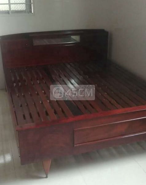 Bán giường ngủ gỗ tốt, gỗ xưa - Giường 1