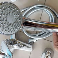Dư Sen vòi tắm chính hãng TOTO thân đồng mạ crom - Dụng cụ nhà tắm