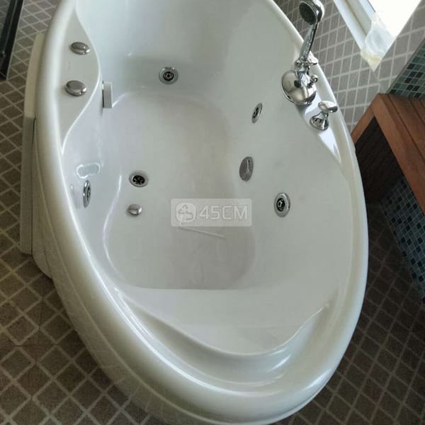 Bồn tắm massage Caesar - Bồn tắm 0