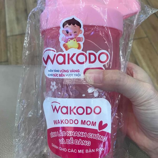 Sale bình lắc Wakodo đẹp, tiện lợi - Mẹ và bé 0