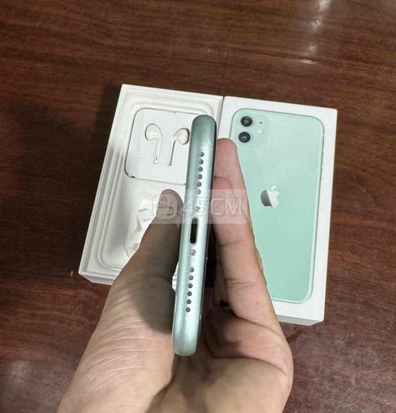 Iphone 11 64gb green có full hộp tay nghe zin 100% - Iphone 11 Series 3