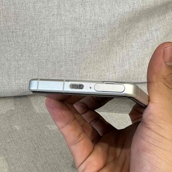 Sony Xperia 5 Mark 4 , 2 sim , màu trắng , đẹp 99% - Xperia Series 5