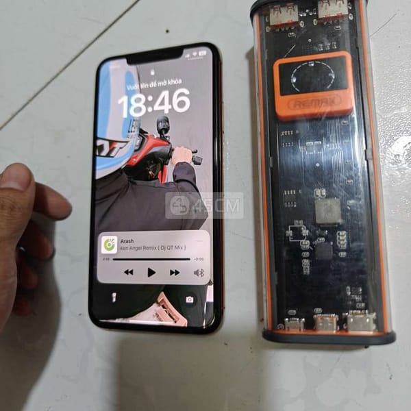 Iphone 11 Pro Max 64g tặng kèm sạc du phong rm689 - Iphone 11 Series 0