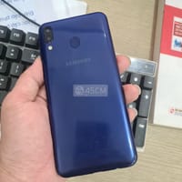 Samsung M20 Ram3G máy mạnh pin 5000, ĐẸP NHƯ MỚI - Galaxy M Series