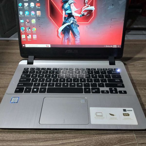 Laptop Asus - VivoBook S Series 0
