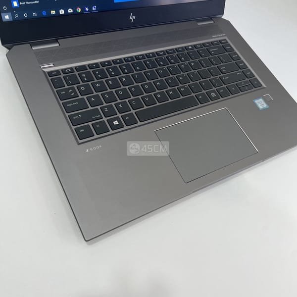 HP Zbook Studio 15 G5/Xeon E-2186M/32/512/P1000/4K - ZBook 3