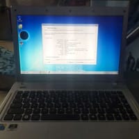 Laptop Samsung q428 - Q Series