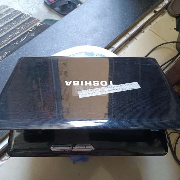Bán xả rẻ lap Toshiba L505 dùng làm vp, học tập - Satellite Series 4