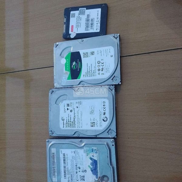 Ổ cứng SSD HDD bad hư - Máy tính 0