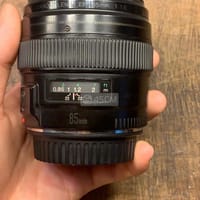 Cần bán con 85 f1.8 usm - Ống kính máy ảnh