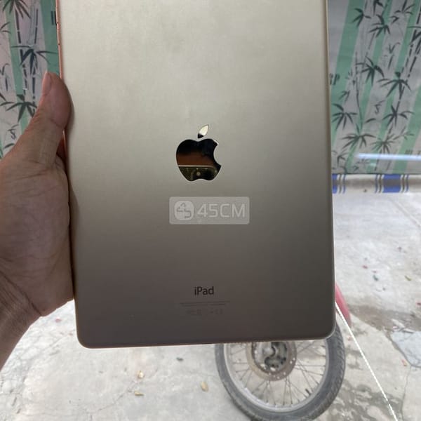 cần bán ari 2 nguyên zin - iPad Air Series 1