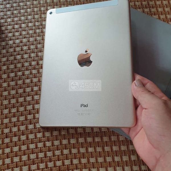 Cần bán ipad đang dùng ok hết - iPad Air Series 2