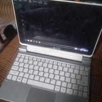 Thanh lý laptop máy tính bảng 2 in 1 acer w510 - Iconia W1