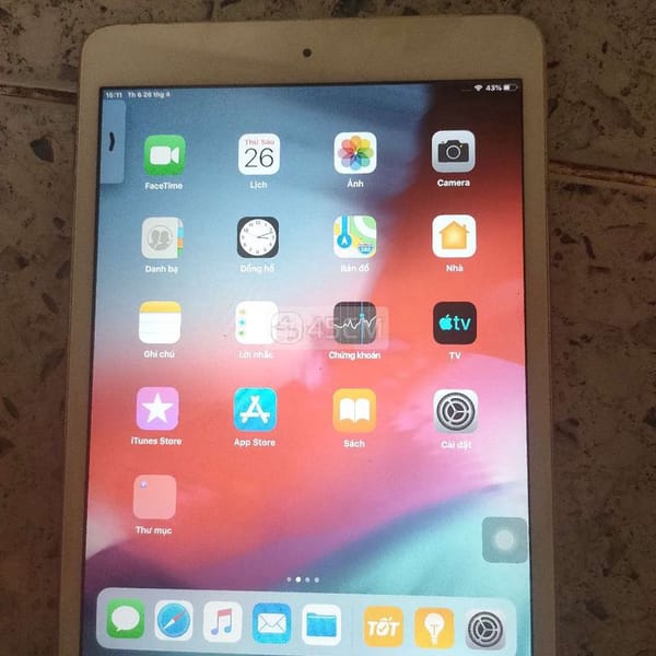 Can bán lai may xai phun - iPad Mini Series 1