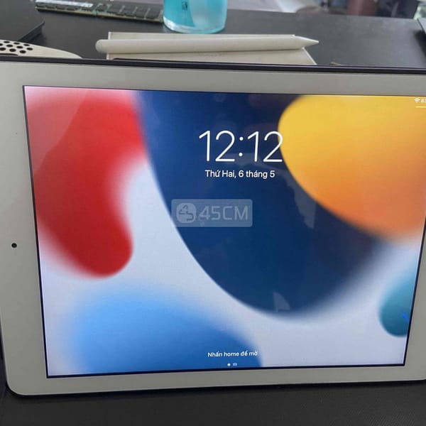 Thanh lý ipad gen 6 cho gọn nhà tăng bao da mới - Apple tablet khác 3