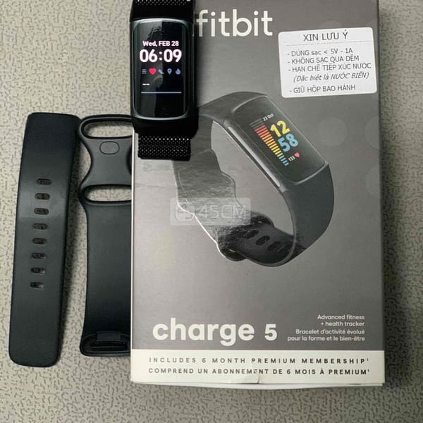 Bán fitbit charge 5 còn mới đủ phụ kiện giá tốt - Fitbit 4