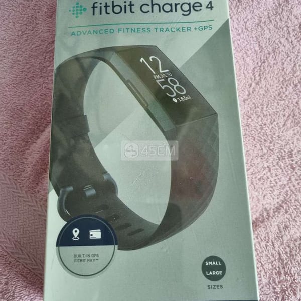 Đồng hồ fitbit charge 4 - Fitbit 0