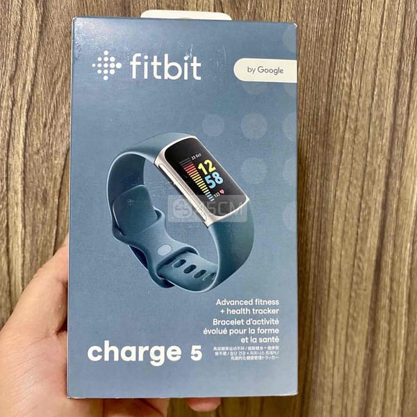 Đồng Hồ Fibit Charge 5 Newseal - Fitbit 0