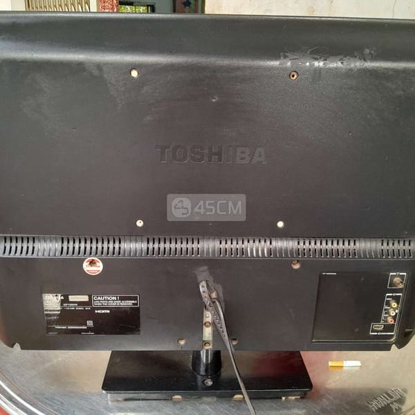 Bán tivi full chức năng tặng kèm đầu vtc smartphon - Toshiba 4