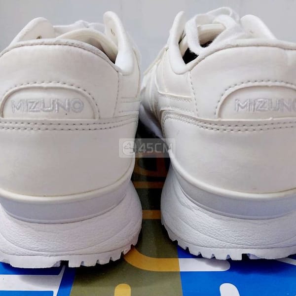 Bán đôi Mizuno trắng size 38 CH - Giày dép 2