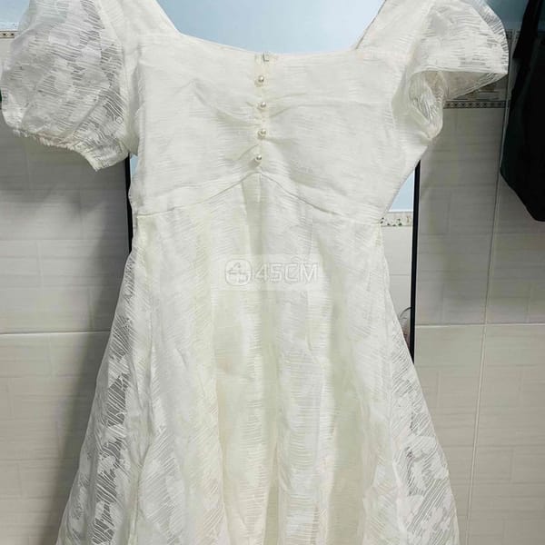 Đầm Váy màu trắng xoè ngắn Đầm công chúa size S - Thời trang 0