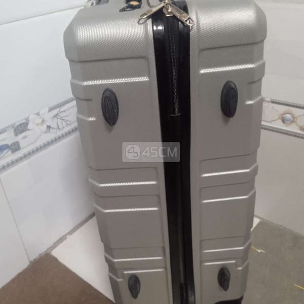 Bán vali du lịch size 24 đã sử dụng 1 lần - Túi xách 3