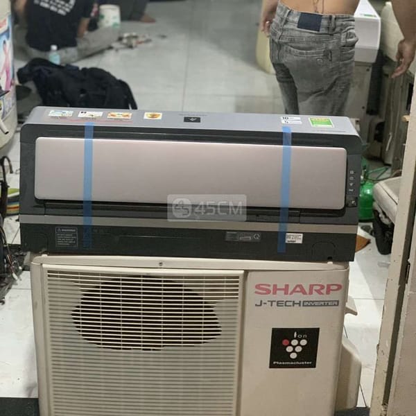 Thanh lý máy lạnh Sharp 1hp inverter có khử mùi - Máy lạnh 2