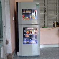 Tủ lanh Toshiba 171 Lít. Mua năm 2019 - Tủ lạnh
