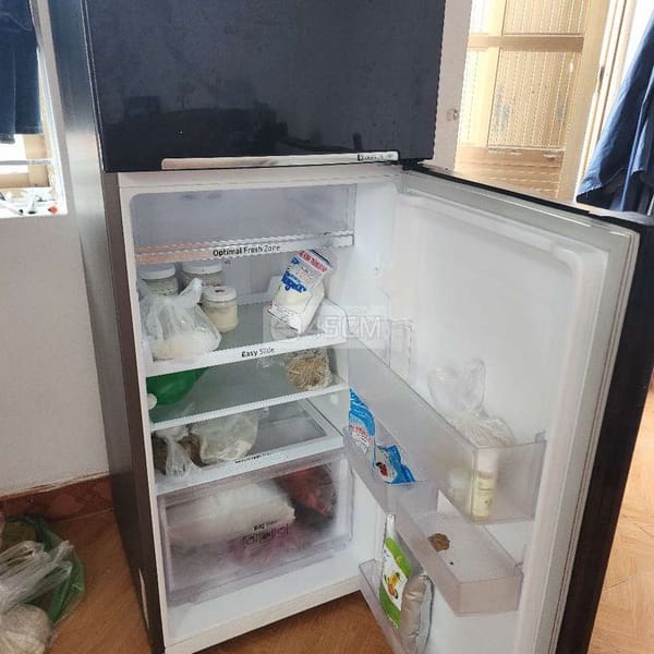 Dư 1 tủ lạnh không dùng pass lại - Tủ lạnh 1