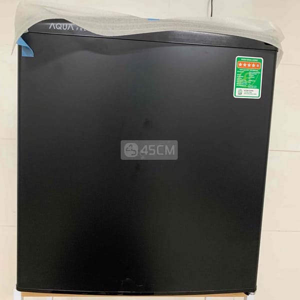 (NEW) Tủ lạnh Aqua 50 lít AQR-D59FA - Tủ lạnh 4