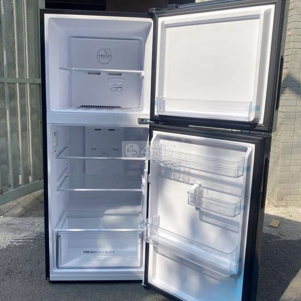 Tủ lạnh Aqua Inverter 189 lít AQR-T220FA(FB) - Tủ lạnh 3