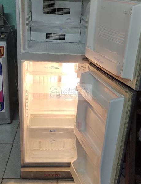 Cần thanh lý tủ lạnh Sanyo 150 l Sài rất ok - Tủ lạnh 1