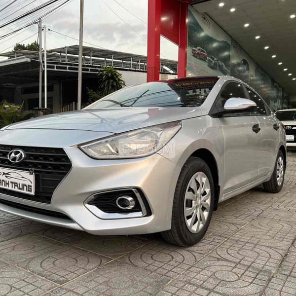 Hyundai Accent 2019 MT - HYUNDAI Accent Sedan 0