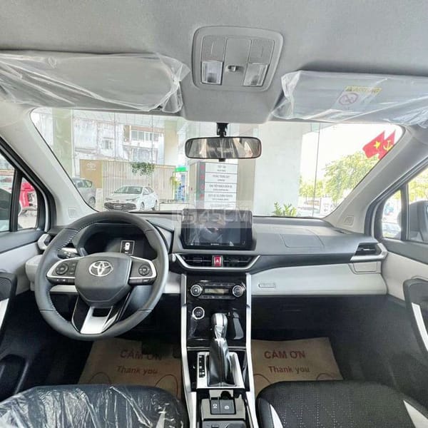Toyota Veloz Cross 2024 giá tốt ưu đãi hấp dẫn - Xe ô tô 6