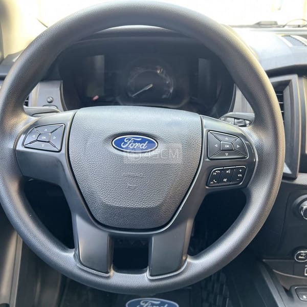 ✅Ford Everest Ambiente 2.0AT 4*2 sx 2019 nhập Thái - FORD Everest 11