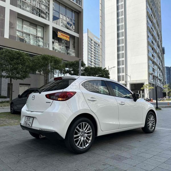 Mazda 2 Luxury Sport 2020 - Xe ô tô 4