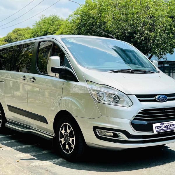Ford Tourneo 2019 AT, Xe Đẹp Rộng Rãi - FORD Tourneo 5
