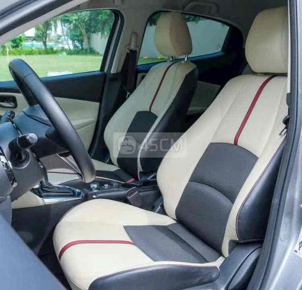 Mazda 2 2015 hatchback số tự động nhập thái lan m - Xe ô tô 7