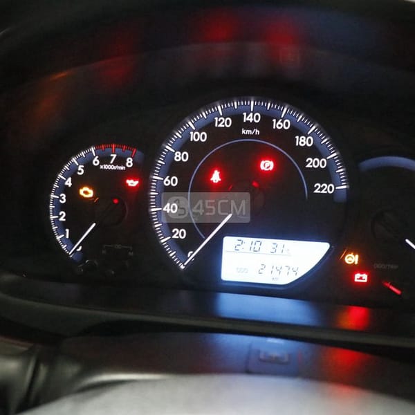 Toyota Vios 1.5 MT, bản E Đỏ 2023 - TOYOTA Vios 3