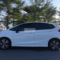 Bán xe Honda Jazz 2018 bảng RS - HONDA Jazz / Fit