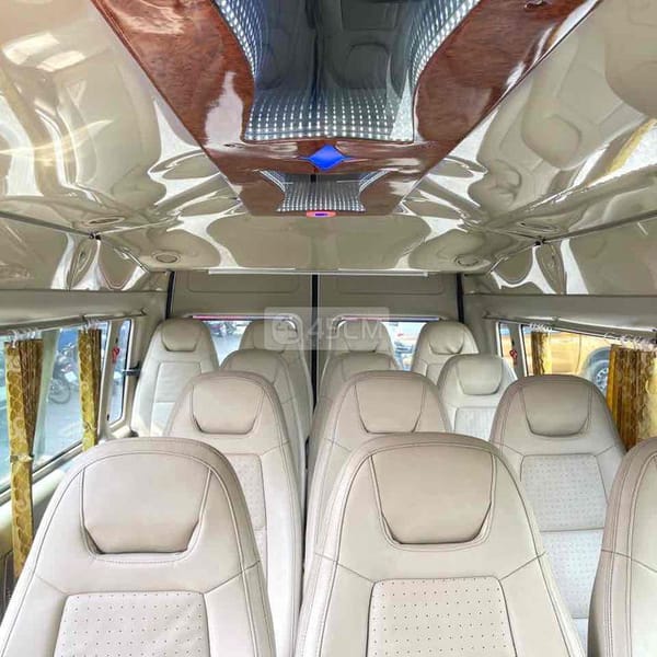 TRAINSIT 2015 LUXURY 1 CHỦ XE CAM MÁY ZIN 100% - FORD Transit Connect Wagon 9