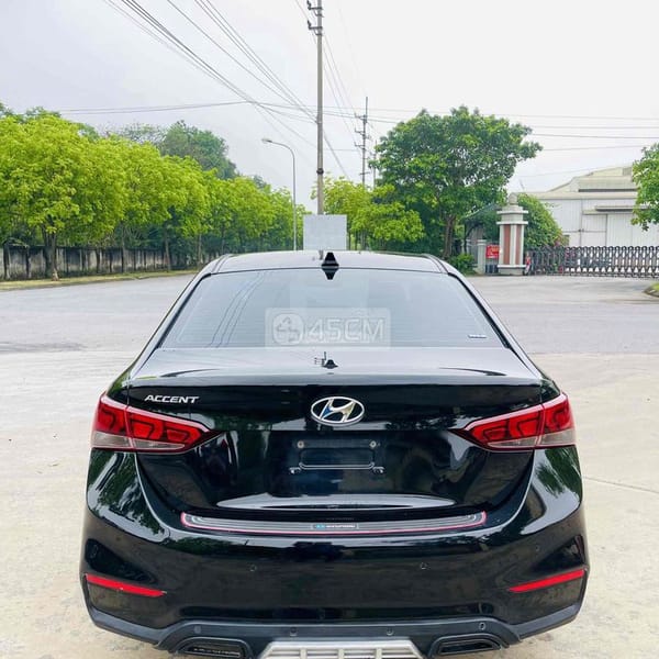 Hyundai Accent 2020 số sàn, màu đen xe đẹp - HYUNDAI Accent Sedan 4