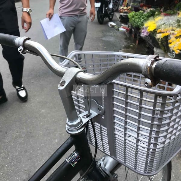 Cửa hàng Quang Hải chuyên sửa chứ không mua bán cá - Xe đạp 2