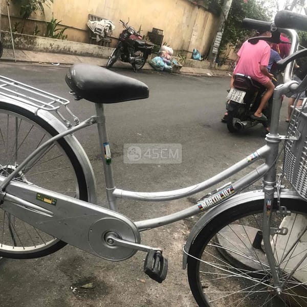 Cửa hàng Quang Hải chuyên sửa chữa mua bán các loạ - Xe đạp 1