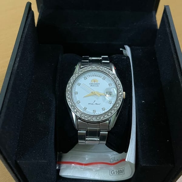 Đồng hồ Orient tiểu rolex niềng đá, kính sapphire - Đồng hồ thương hiệu 2