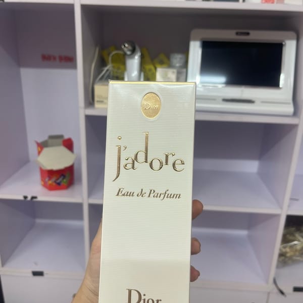 Jadore dior - Womens Perfume 1
